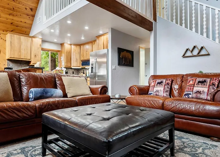 Holiday home Family Getaway - Firepit Views Outdoor Fun *